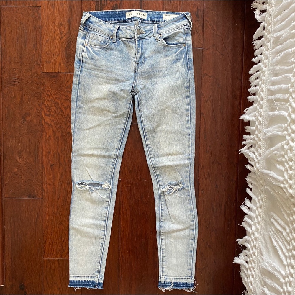 Bullhead Denim - Distressed Mid Rise Jeans